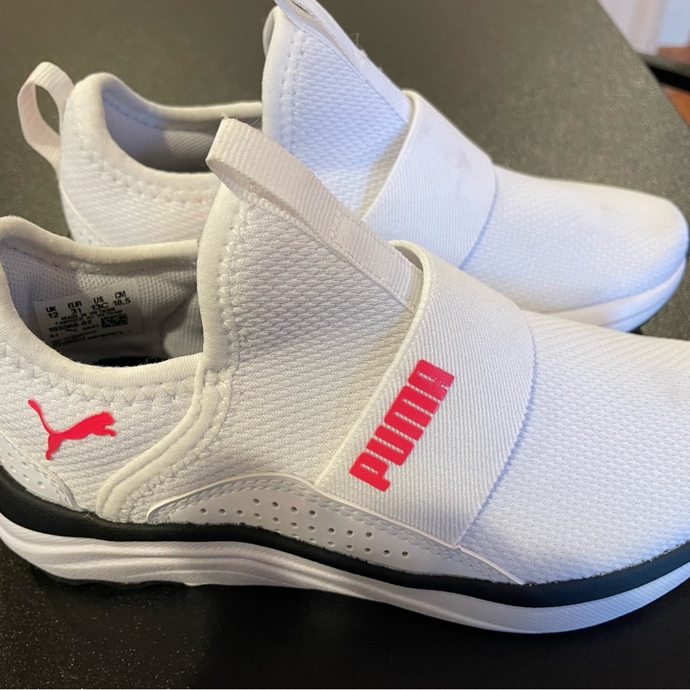 Girls puma shoes